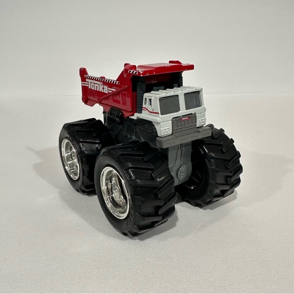 Tonka Metal Movers Diecast Truck